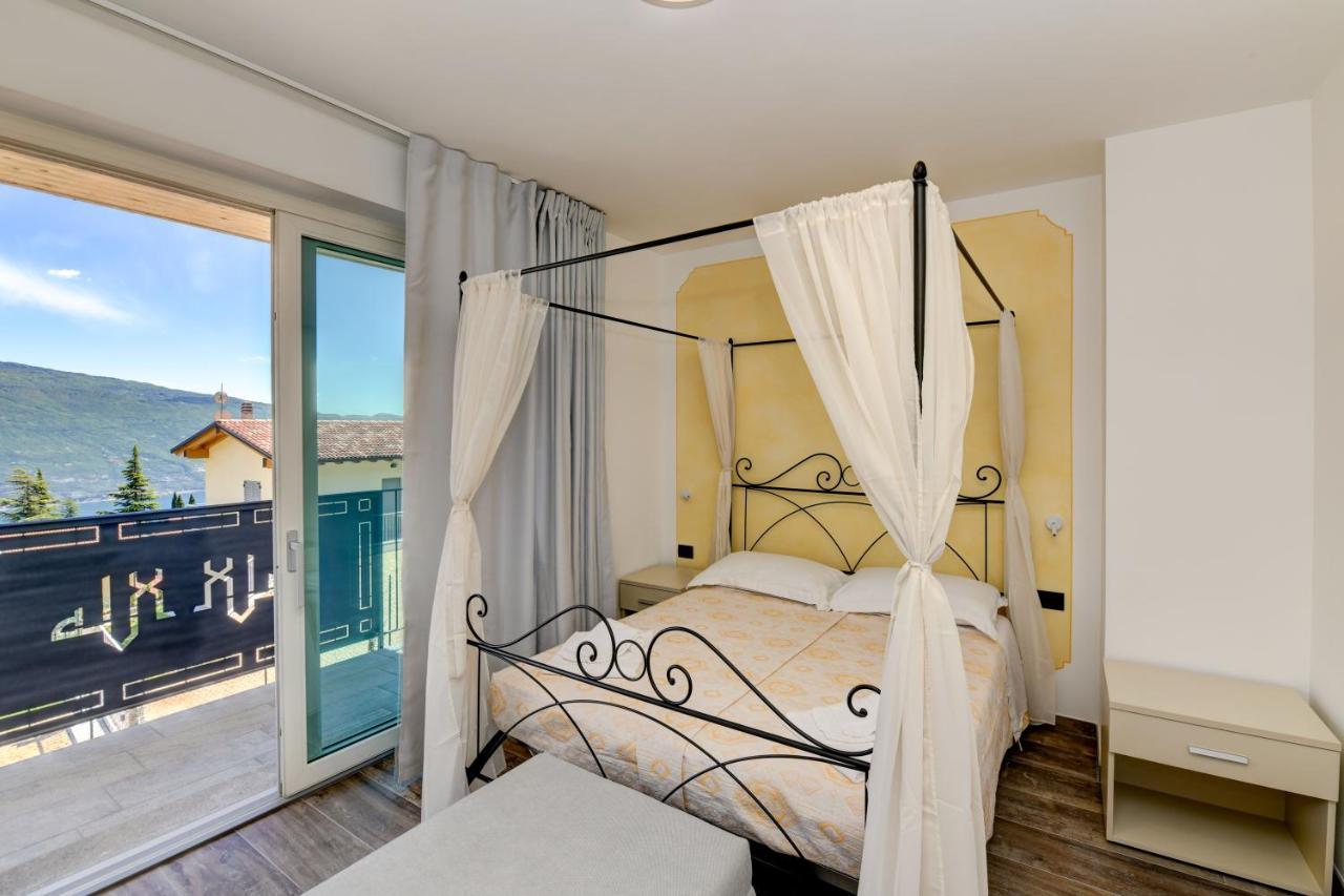 Borgo Ermanno Aparthotel Tignale Exterior photo